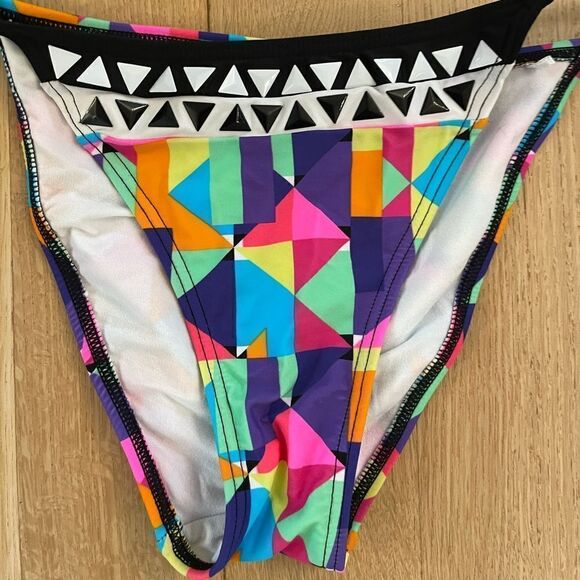 Colorful bikini bottom  - Picture 2 of 5